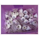 (CS) 22 White w/Blue Flowers Cabine...