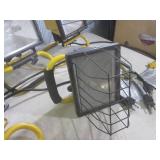 (A-1) 5 Halogen Work Lights - 3 Wor...