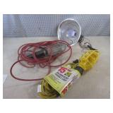 (EW4) 2 Incandescent Trouble Lights...