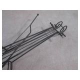 (H-1) Metal Violin Shape Paris Wall...