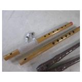 (EC1) 2 Bamboo Flutes and 2 Gili Re...