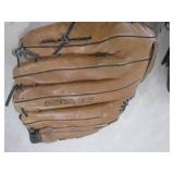 (CSB) 3 Baseball Gloves - Rawlings,...
