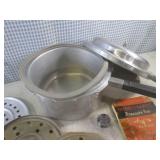 (BS) Vintage Mirro Pressure Cooker ...