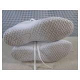 (BS) Nike Cheer Shoes Size 9.5...