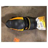 TOUGHBUILT GelFit Black Thigh Support Stabilization Knee Pads with integrated thigh support   Customer Returns See Pictures