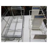 Holders & Wire Baskets