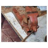 Bench Vise 3-1/2"-grip (Red)