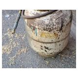 Air Tank with Regulator and Air Hose