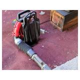Snapper Gasoline-Powered Backpack Blower 415 BPB