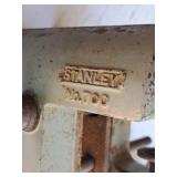 Stanley® No. 700 Table-Mount Vise 5"-grip