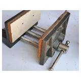 Flush-Mount Vise 6"-grip