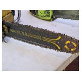 McCullough Pro 10-10 Automatic Gasoline-Powered Sprocket Tip Chainsaw 16" Bar (Yellow)