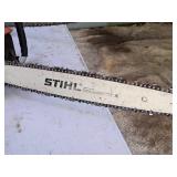 Stihl Rollomatic E D340AV Gasoline-Powered Chainsaw 22" Bar (White/Red)