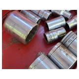 1/2"-drive Socket Set with Metal Case (red)