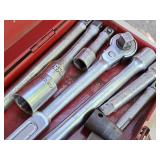 1/2"-drive Socket Set with Metal Case (red)