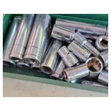 1/4"-drive Socket Set with Metal Case (green)