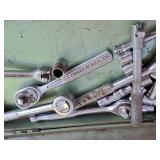 1/4"-drive Socket Set with Metal Case (green)