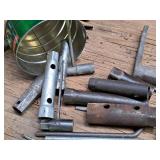 Lot of (1 Can) Assorted Wrenches