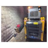 CFG KRW232 Skid Steer Loader