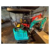 AGT H15R Mini Excavator