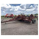 Hiniker 11 Shank Disc Ripper