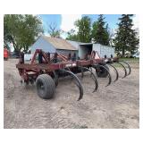 Hiniker 11 Shank Disc Ripper