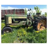 John Deere B Tractor *Parts or Repair*