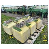 John Deere 7100 12 Row Planter Finger Pickup