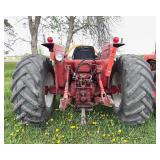 International 674 Tractor with  Hydraulic Freeman Loader