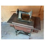 Antique Windsor B Sewing Machine and Cabinet