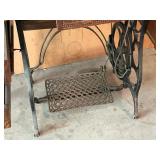 Antique Windsor B Sewing Machine and Cabinet