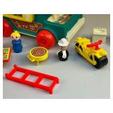 Fisher Price Play Family Camper