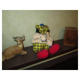 Variety of vintage collectibles...