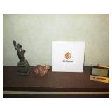 Variety of vintage collectibles...