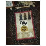 Covered tote with framed 6×8in wal...