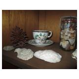 Small Vintage lidded Canister of ro...