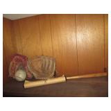 Vintage Leather baseball gloves: Ra...