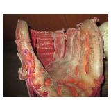 Vintage Leather baseball gloves: Ra...