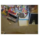 Vintage Travel Record player, Learn...