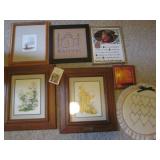 Wall decor grouping...