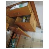 Kitchen and serving ware, dishcloth...