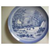 Lot of 4 collector plates...