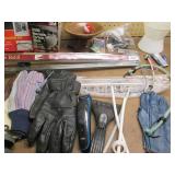 Workbench top surface and wall cont...