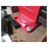 Vintage level, toolbox and other it...