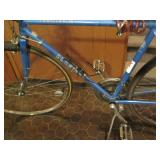 Schwinn Traveler III bike...