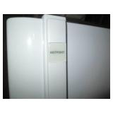 Nice clean Hotpoint refrigerator...