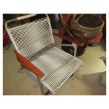 lot of 2 chairs and a basket...