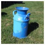 Rare single MID SIZED vintage milk can