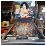 1986 LADY LUCK PINBALL MACHINE ** BY BALLY ** Get Lucky!