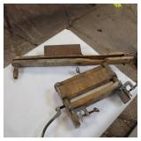 LOVELL WASH BASIN WRINGER ** ANTIQUE TIN BOX PLANTER